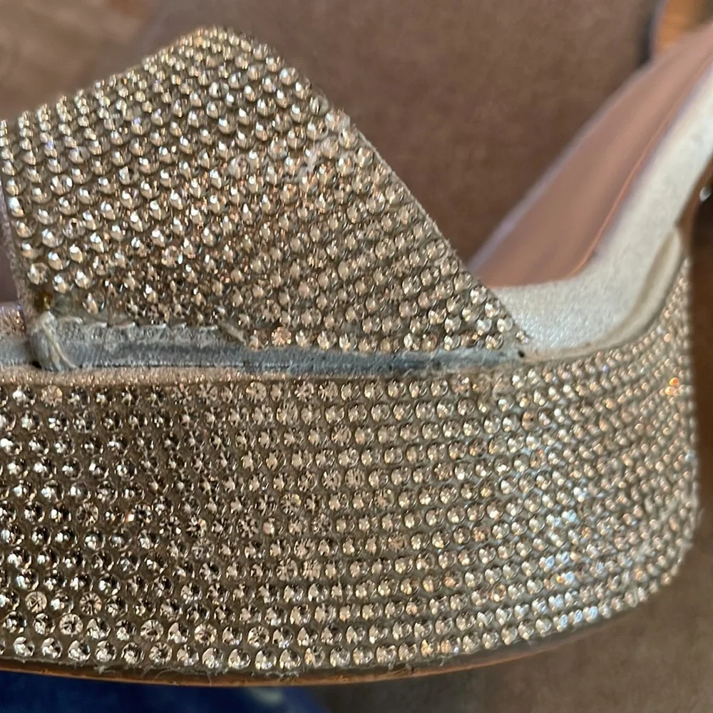 Bebe Areli Silver Platform Block Heels - Picture 10 of 12